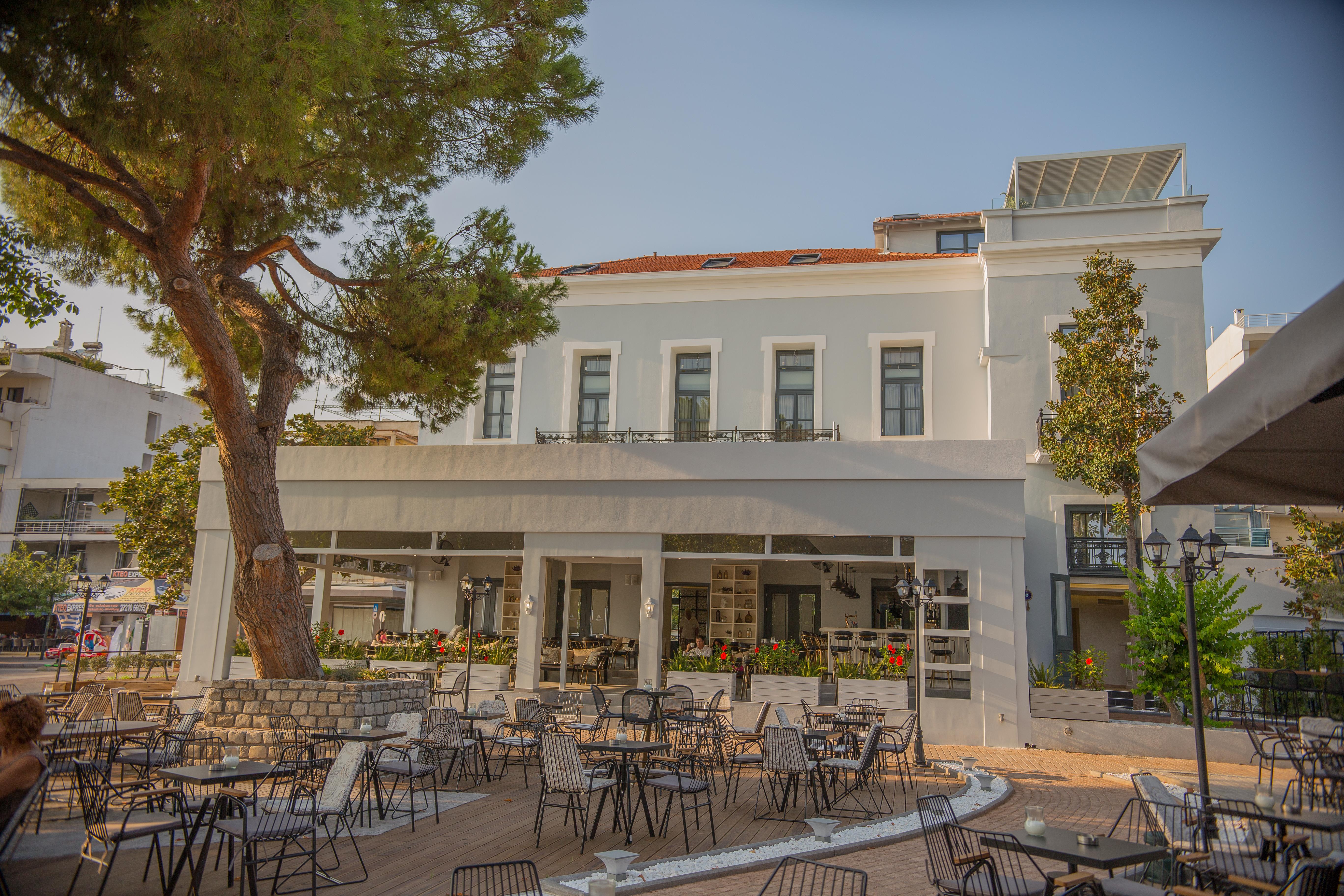 Panellinion Luxury Rooms Kalamata Exterior foto